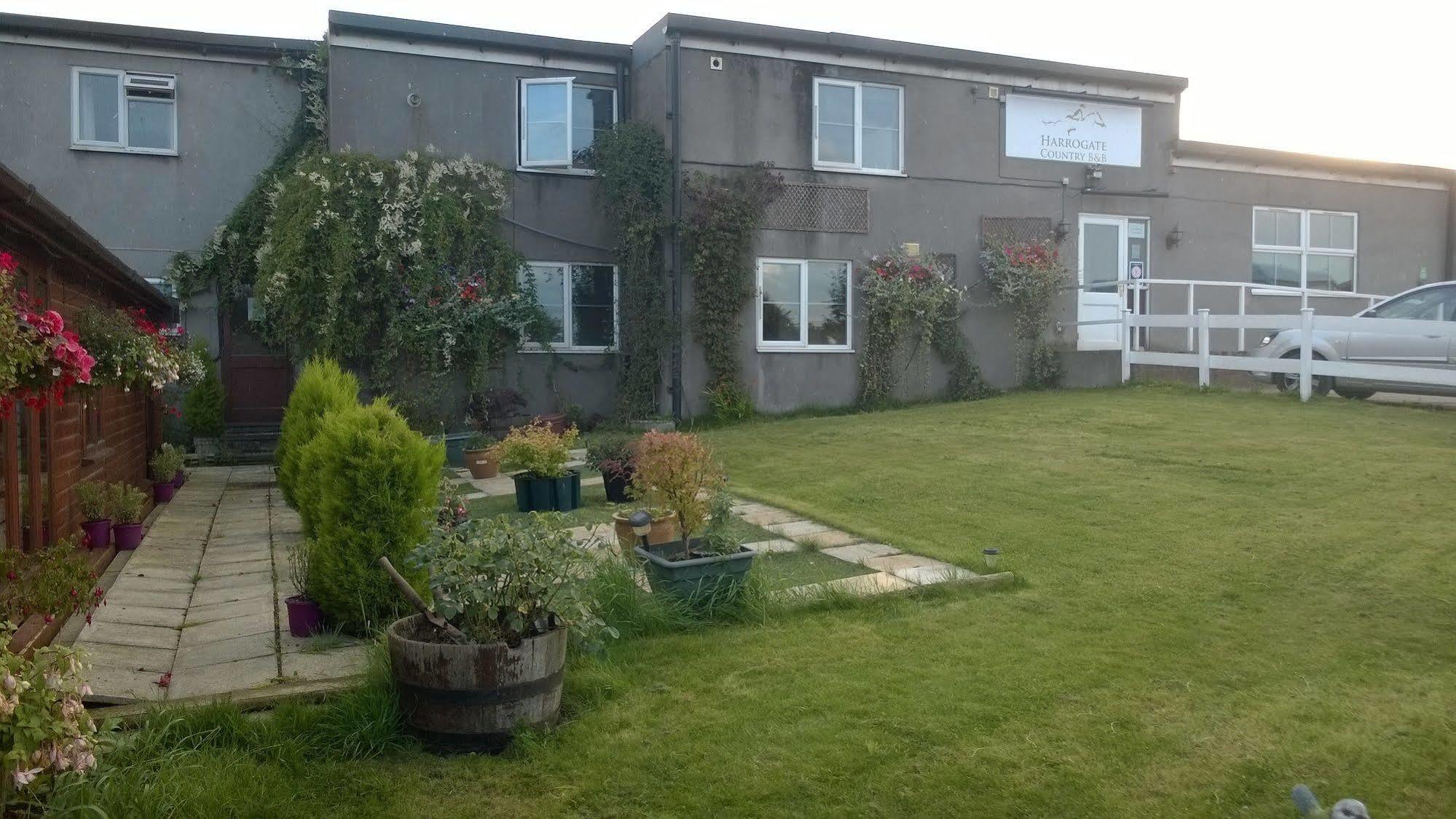 Harrogate Country B&B Bagian luar foto